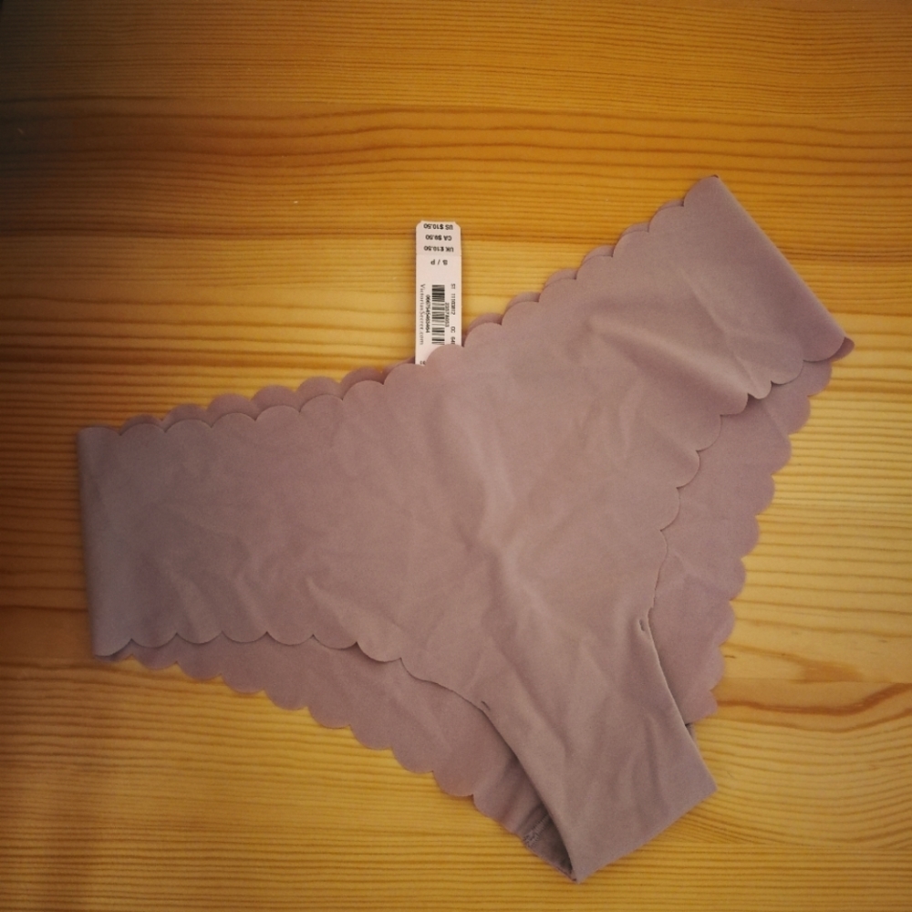 4/$22 Brand New Victoria's Secret panty